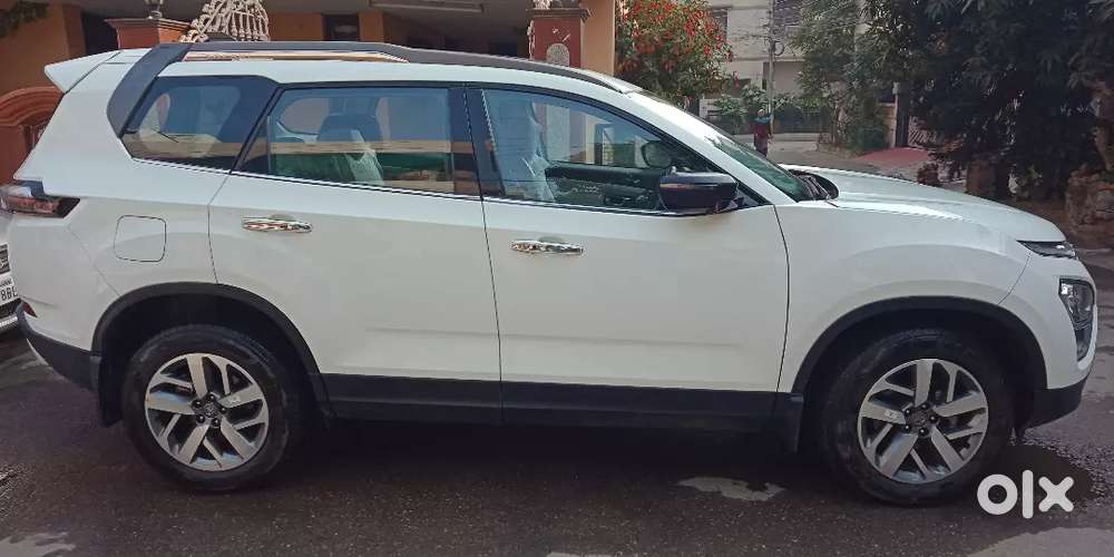 Tata Safari 2022 Diesel 10000 Km Driven