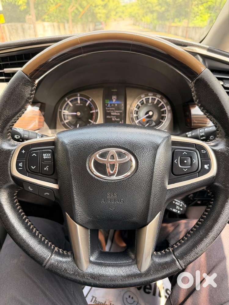 Toyota Innova Crysta 2.8z Automatic, 2018, Diesel