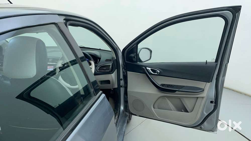 Tata Tiago Xz, 2018, Petrol
