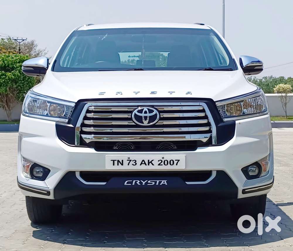 Toyota Innova Crysta [2020-ongoing] 2.4 Gx 8 Str, 2023, Diesel