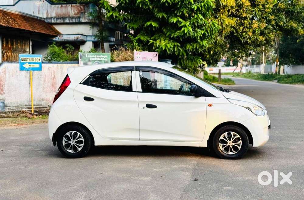 Hyundai Eon Era Plus Option, 2012, Petrol