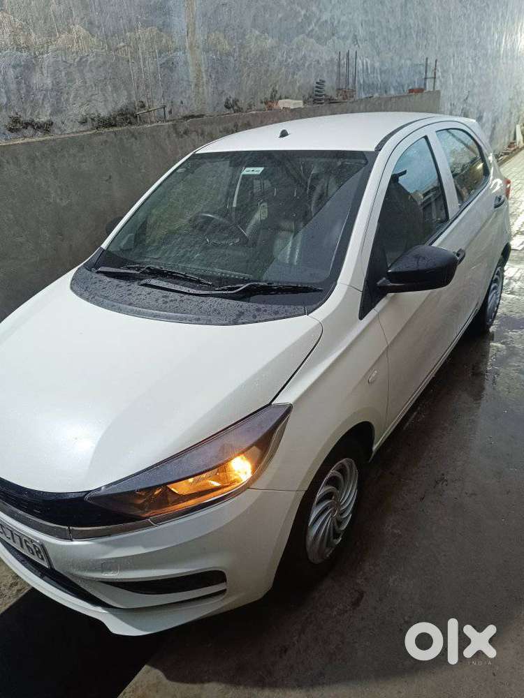 Tata Tiago 1.2 Revotron Xe Option, 2021, Petrol