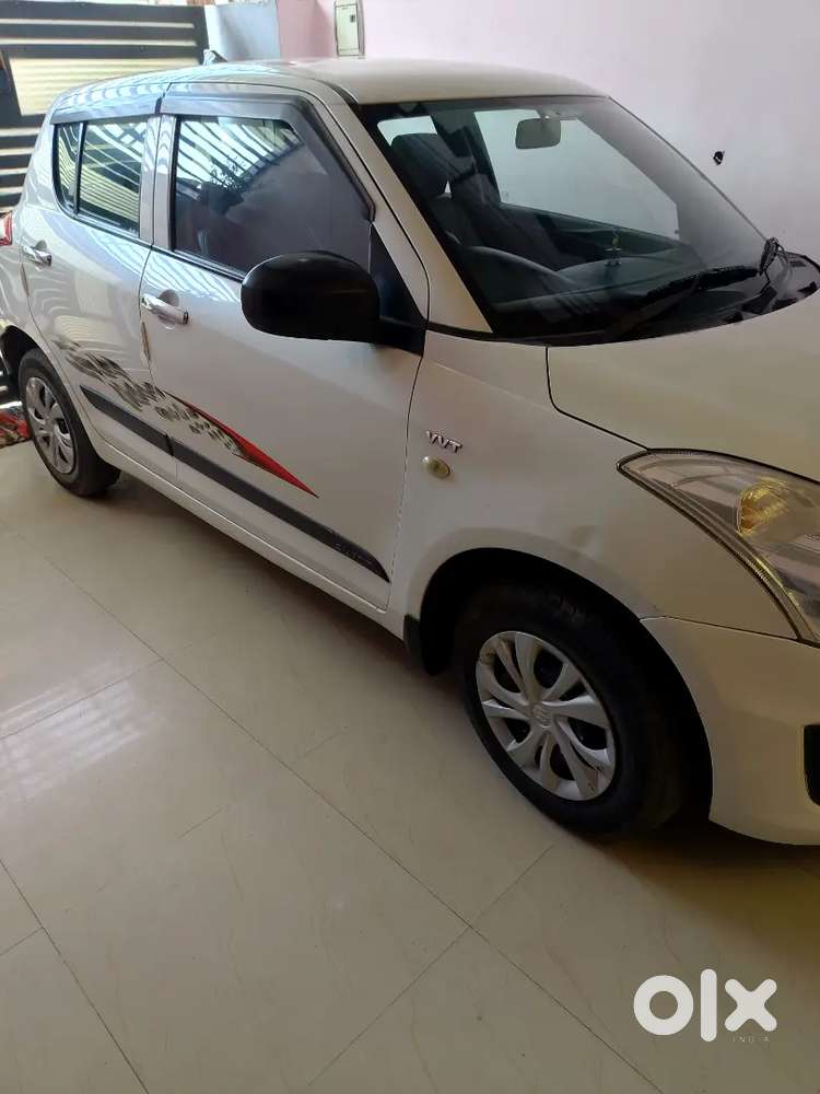Maruti Suzuki Swift Lxi Petrol 2016