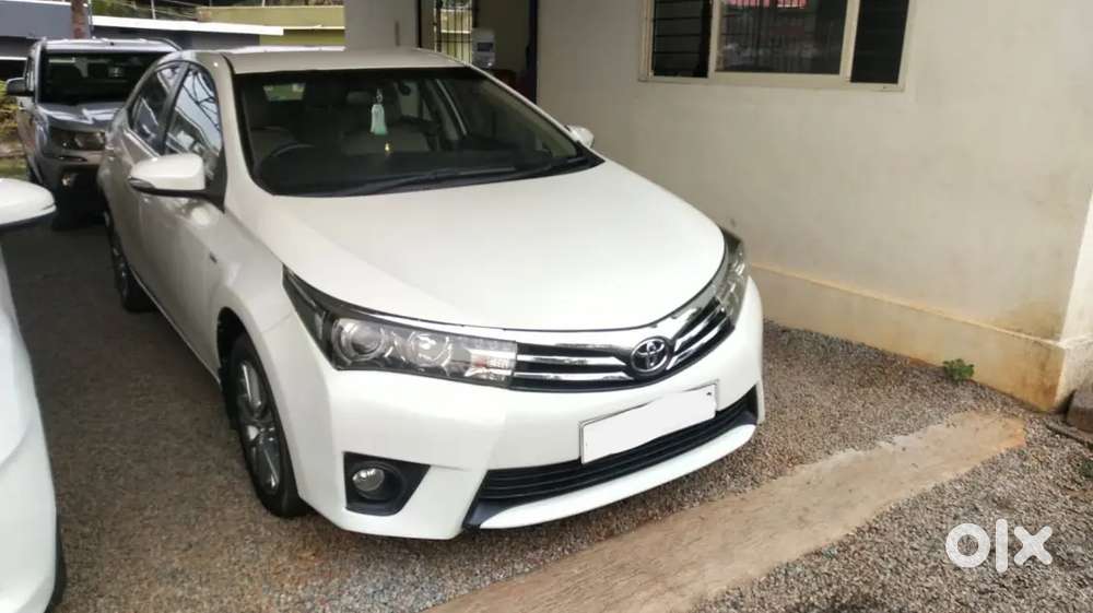Toyota Corolla Altis 1.8 2014