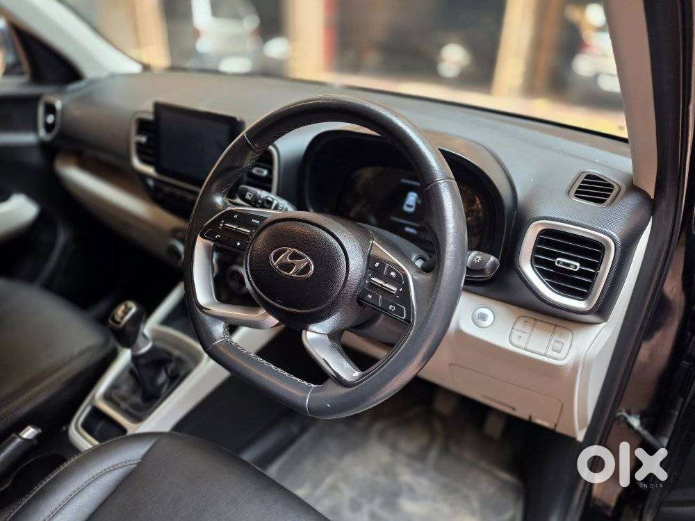 Hyundai Venue [2022-ongoing] 1.5 Crdi Sx, 2023, Diesel