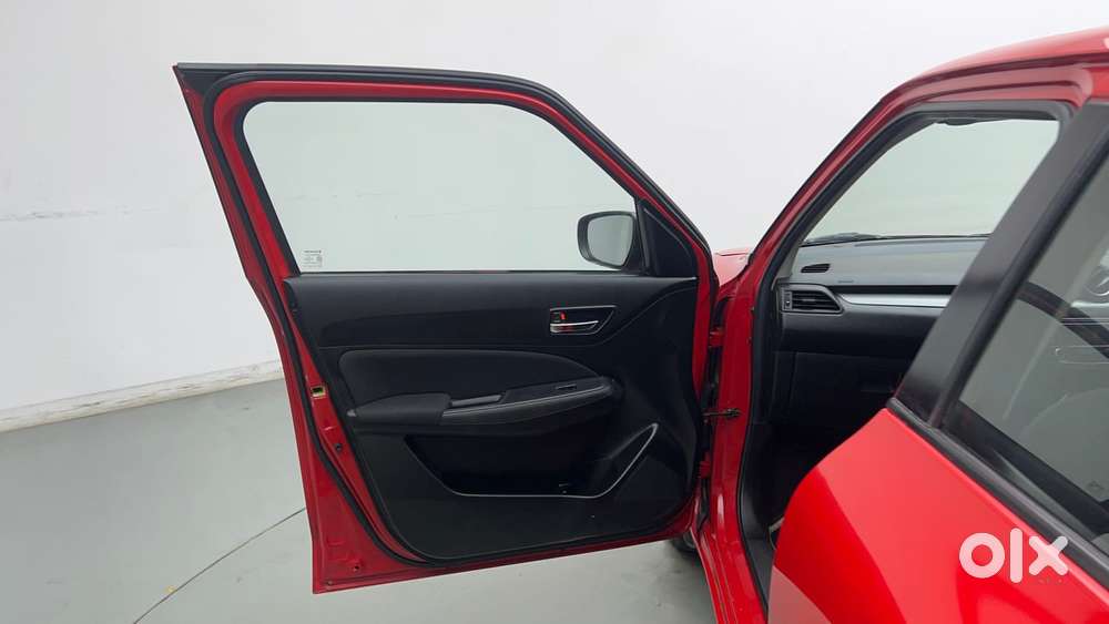 Maruti Suzuki Swift Vvt Vxi, 2018, Petrol