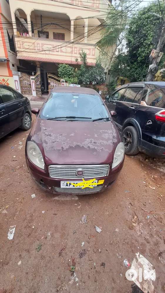 Fiat Linea Classic 2014 Diesel 140000 Km Driven