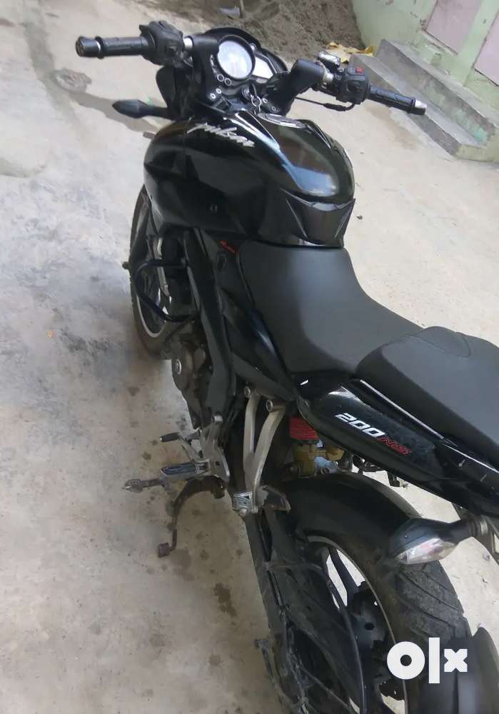 pulsar 200ns olx