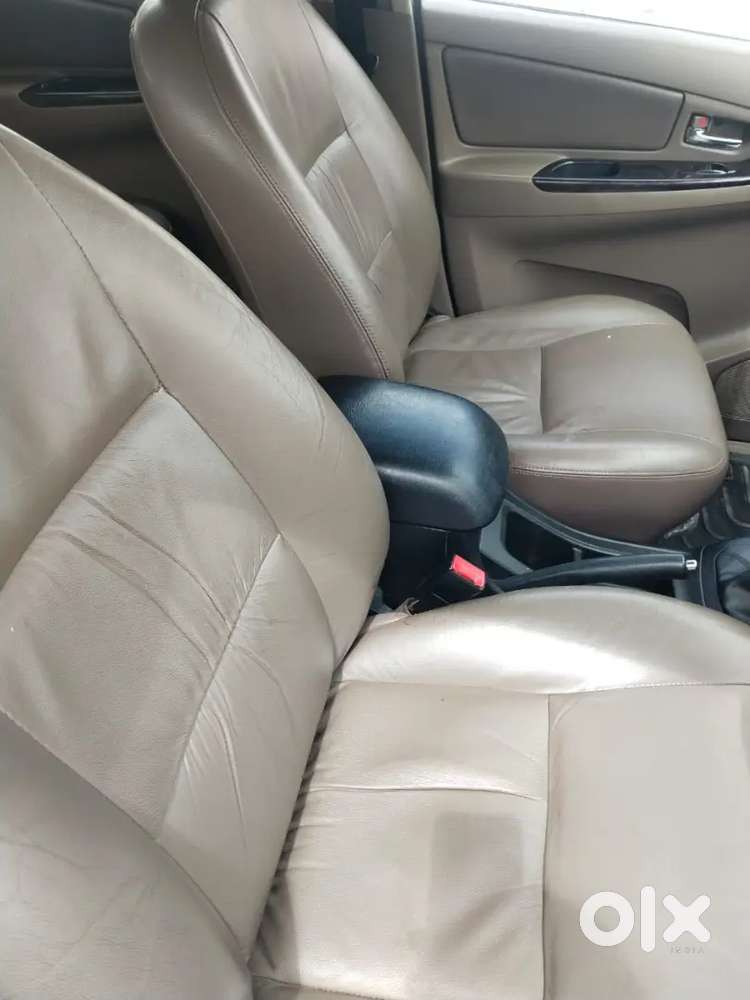Toyota Innova Diesel 2015