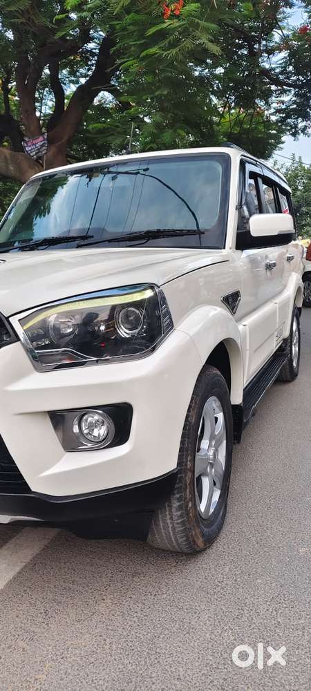 Mahindra Scorpio Classic 2.2 S 11 Mt 7 Str, 2021, Diesel