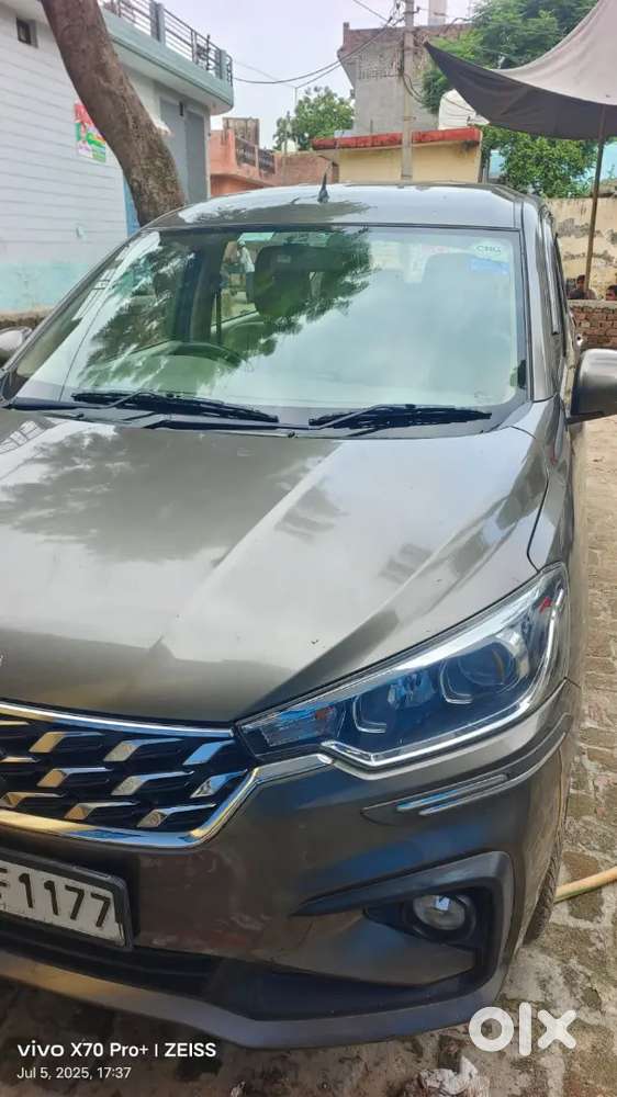Maruti Suzuki Ertiga 2023 Cng & Hybrids 90000 Km Driven
