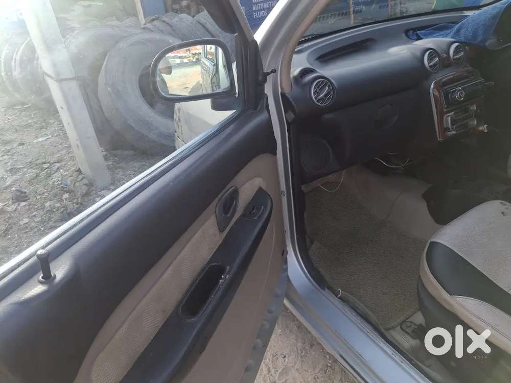 Hyundai Santro Xl 2010