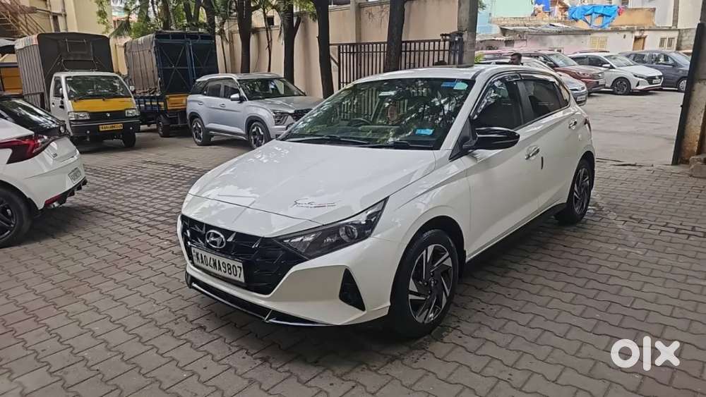 Hyundai I20 Asta (o) 1.2 Ivt, 2022, Petrol