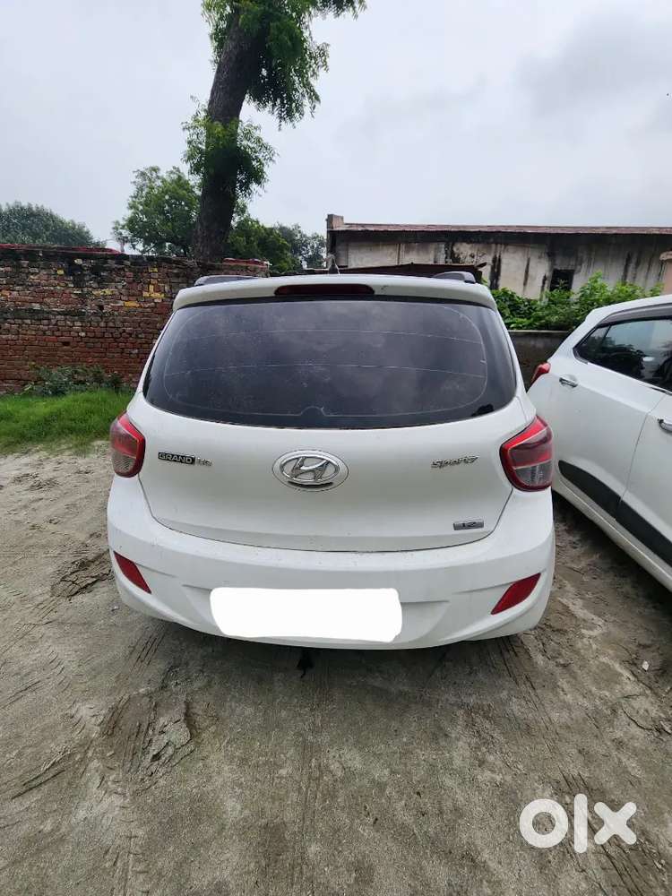 Hyundai Grand I10 Sportz 2015