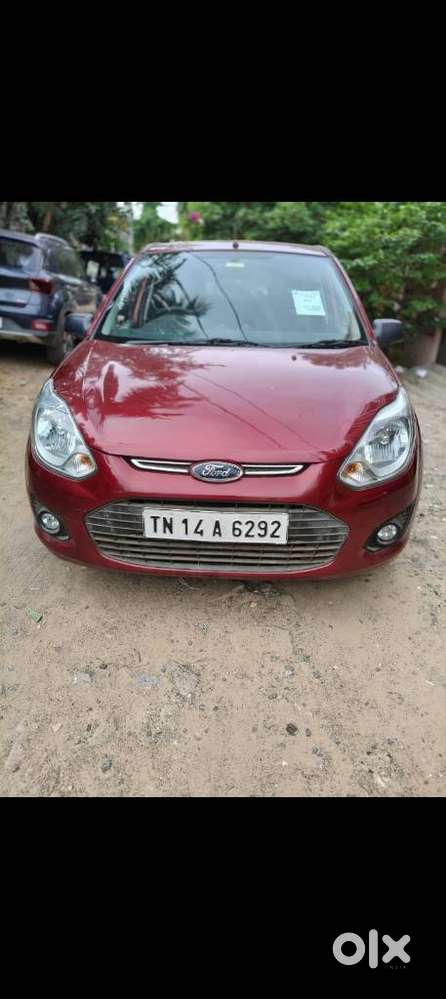 Ford Figo, 2014, Petrol