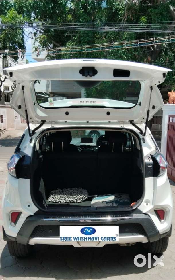 Tata Nexon 1.2 Revotron Xz Plus, 2022, Petrol