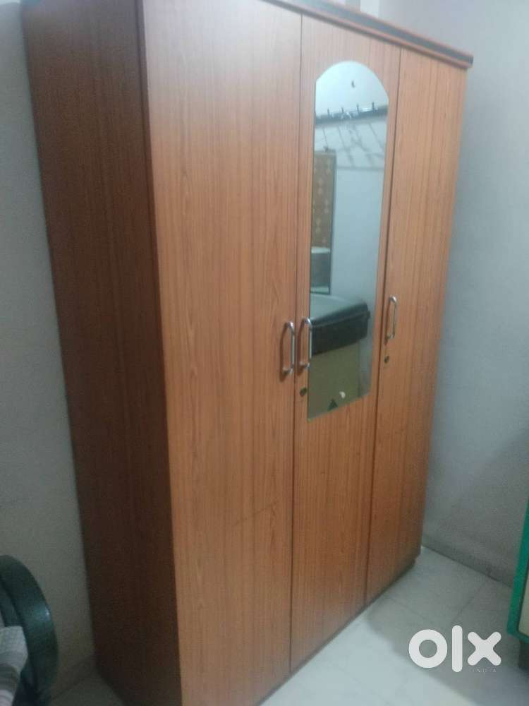 good wardrobe, all intact