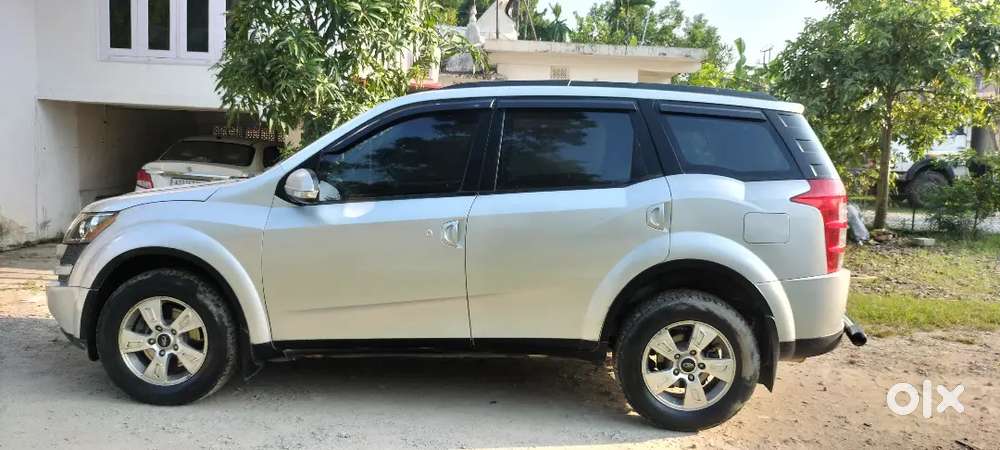 Mahindra Xuv500 2012 Diesel 104496 Km Driven