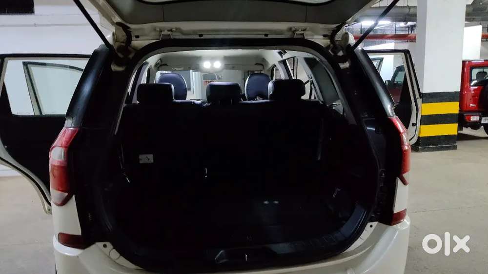 Mahindra Xuv500 (w7) 2018