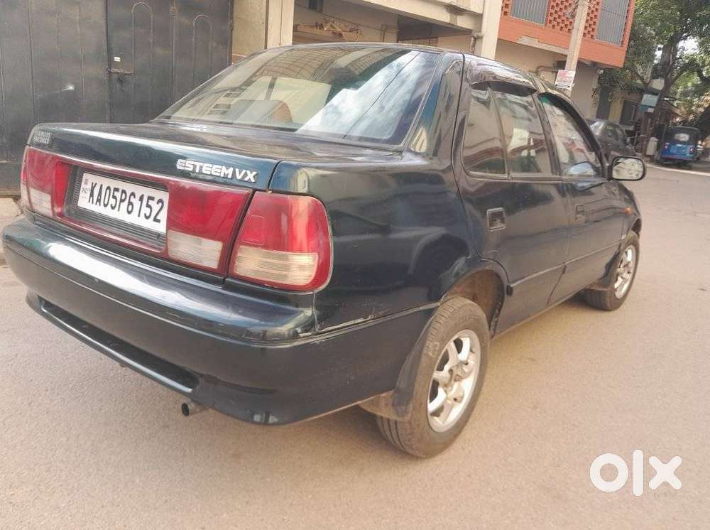 Maruti Suzuki Esteem Vx, 2000, Petrol