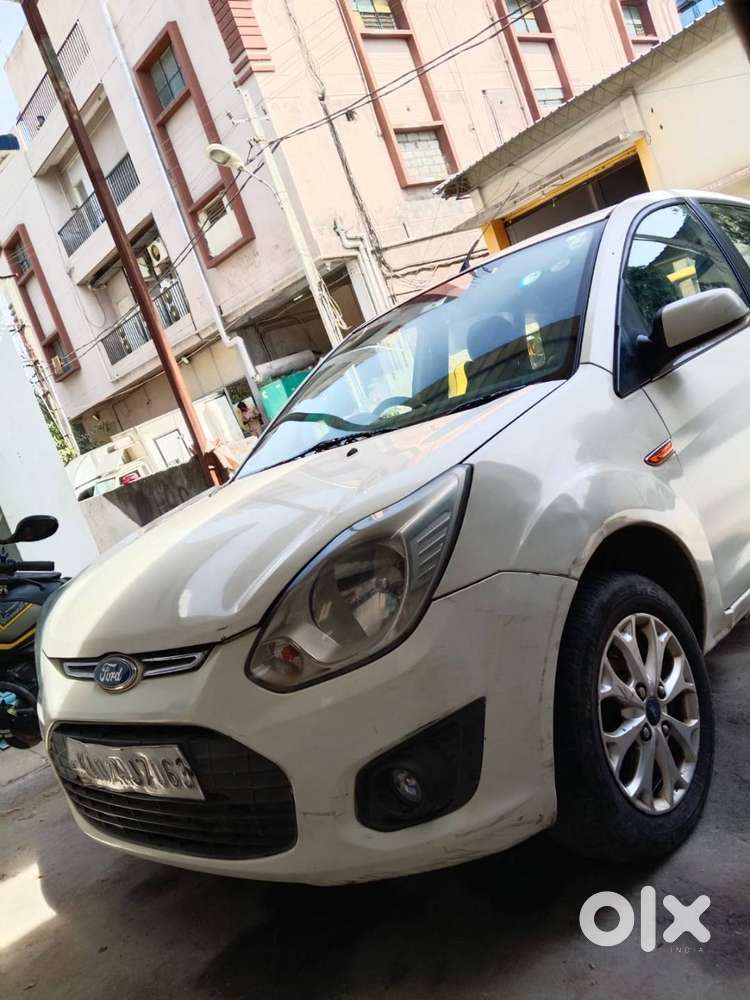 2013 Ford Figo Titanium Tdci Diesel  1st Owner  Well Maintained  Ka