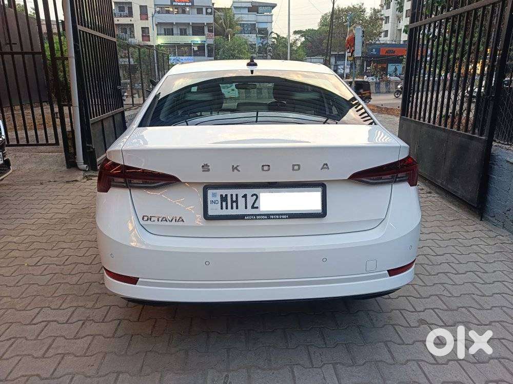 Skoda Octavia 2.0 L K Tsi At, 2023, Petrol