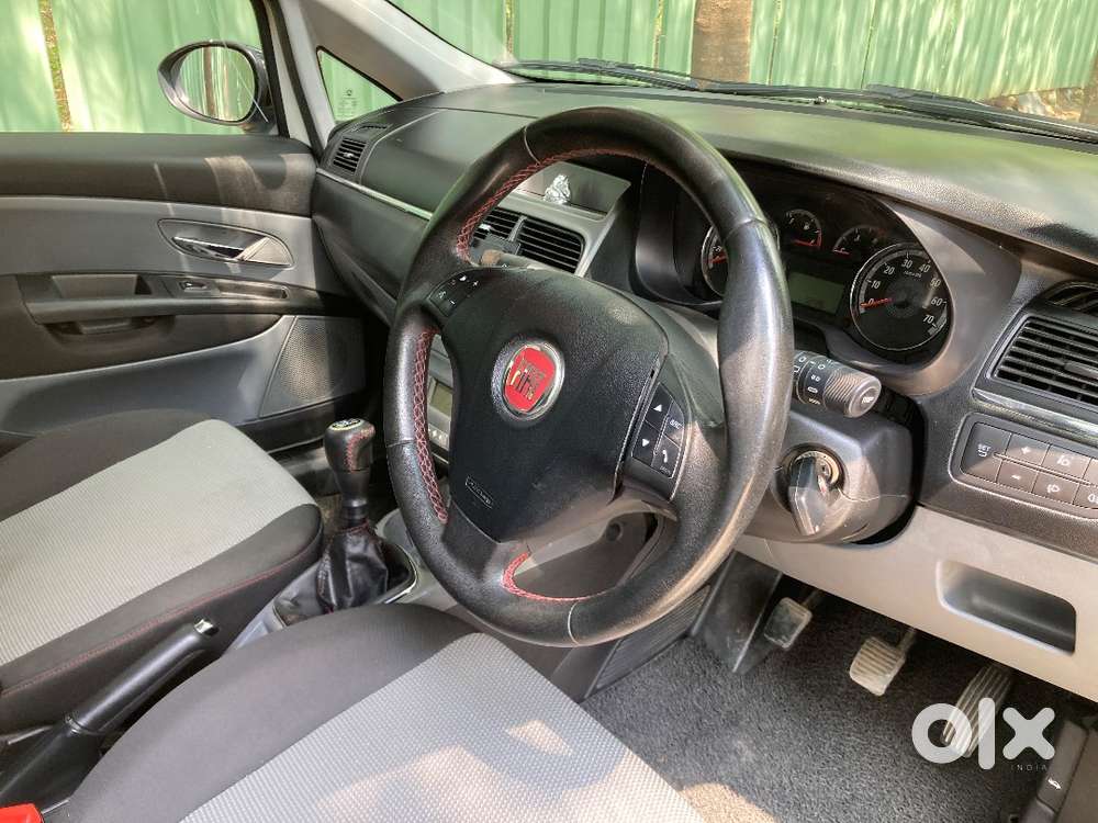 2014 Model Fiat Grande Punto Sport 90hp (diesel) - White