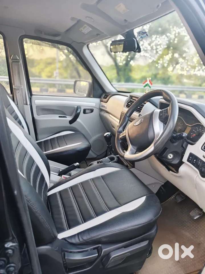 Mahindra Scorpio S10 4wd, 2015, Diesel