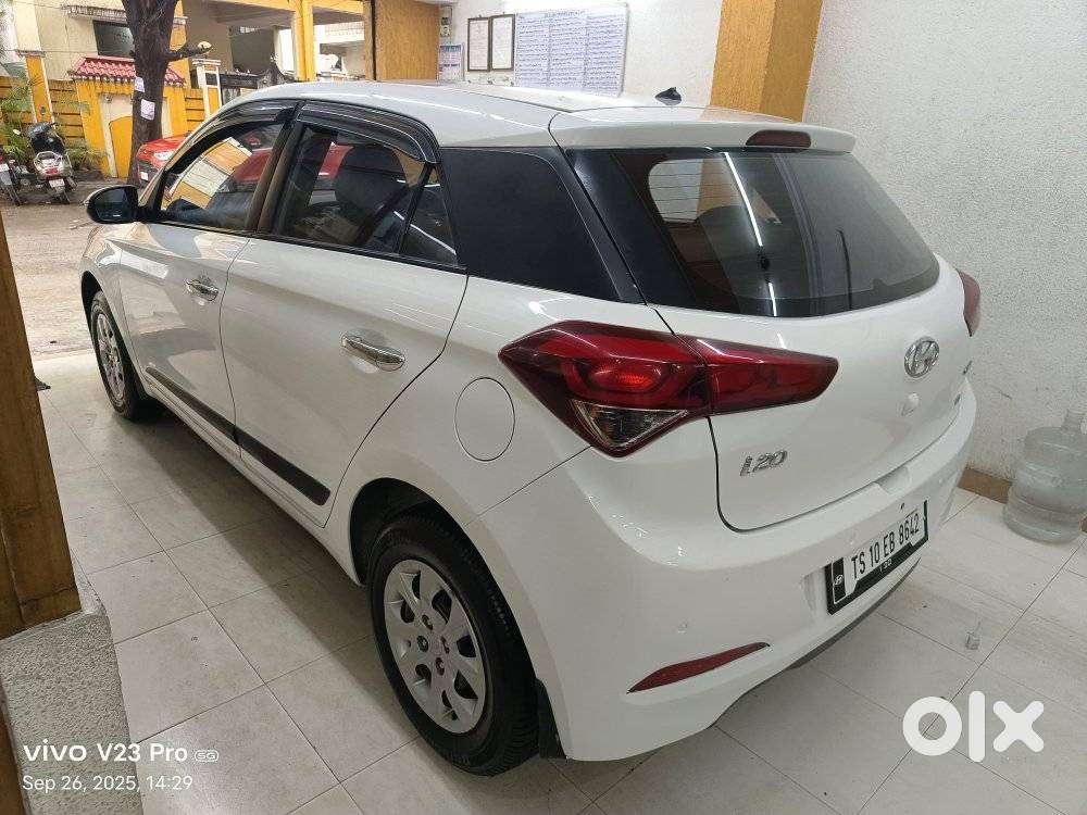 Hyundai I20 Sportz 1.2 Bs-iv, 2014, Petrol