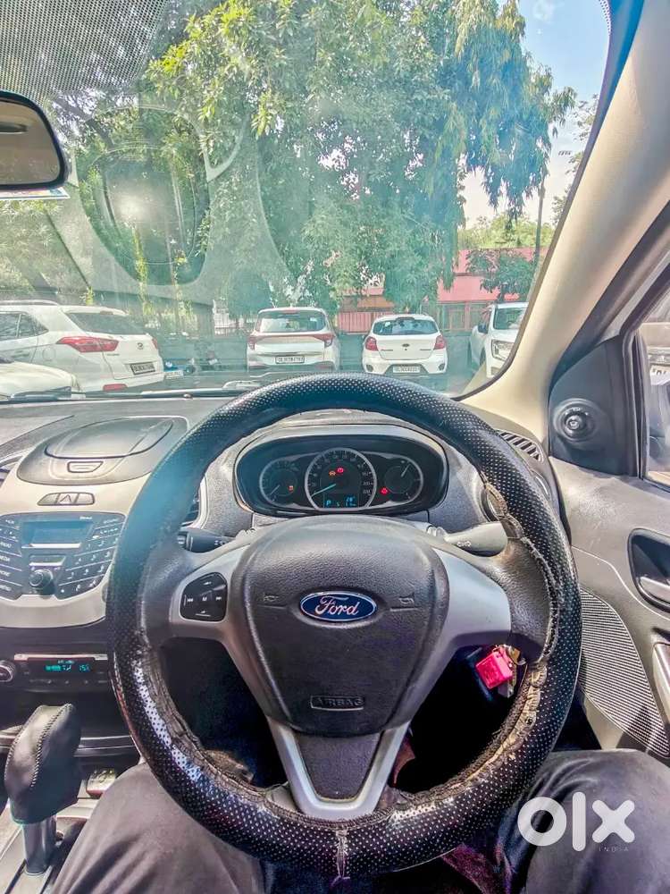 2015 Ford Figo 1.5l Ti-vct Dct Automatic  111 Bhp  Cng + Petrol