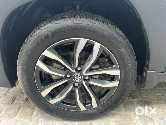 Toyota Urban Cruiser Taisor V 1.0 Petrol Mt, 2024, Petrol