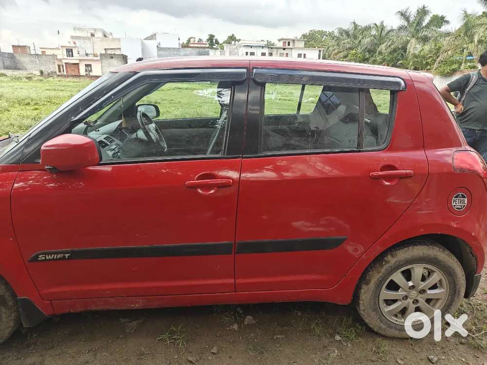Maruti Suzuki Swift Dzire 2010