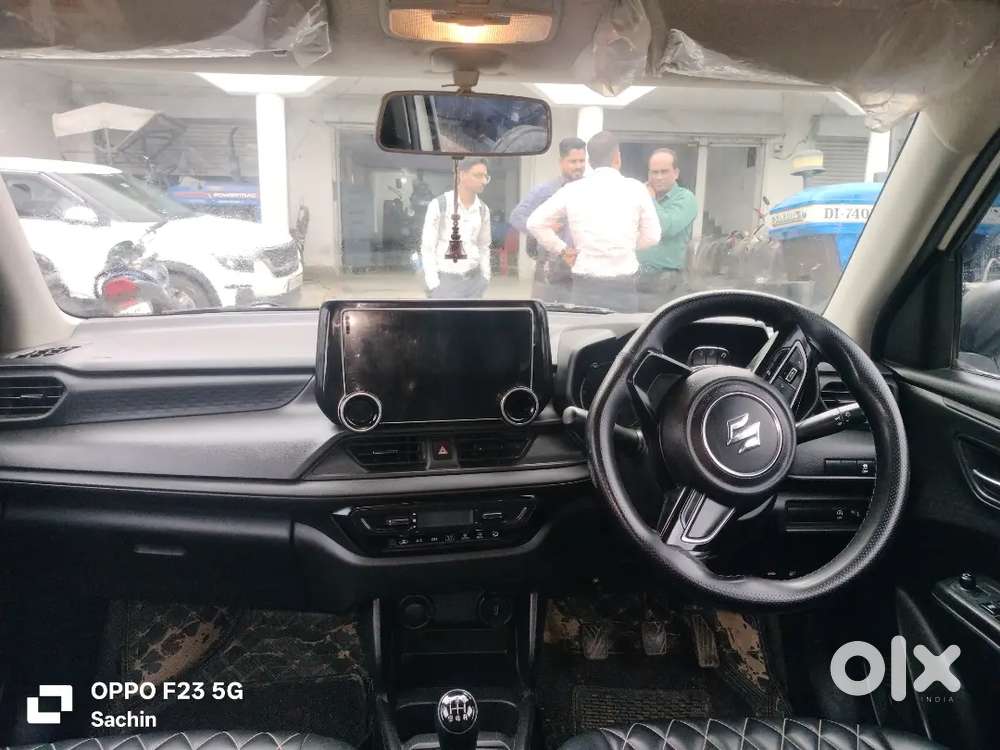 Maruti Suzuki Swift 1.2 Vxi 2024