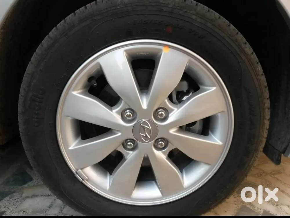 Hyundai Xcent 2014 Top Model Petrol