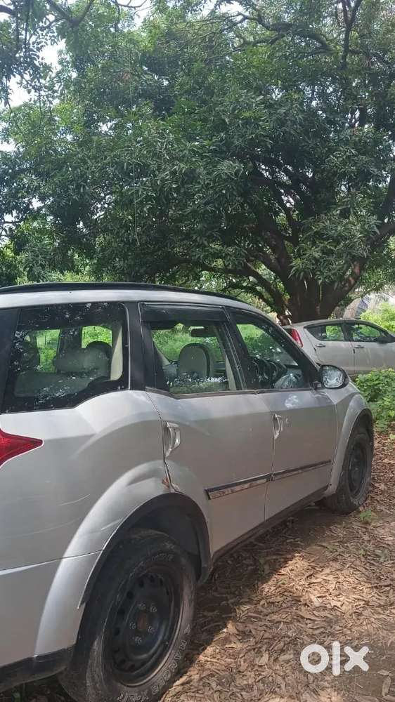 Mahindra Xuv500 2.2 W7 2020 Model