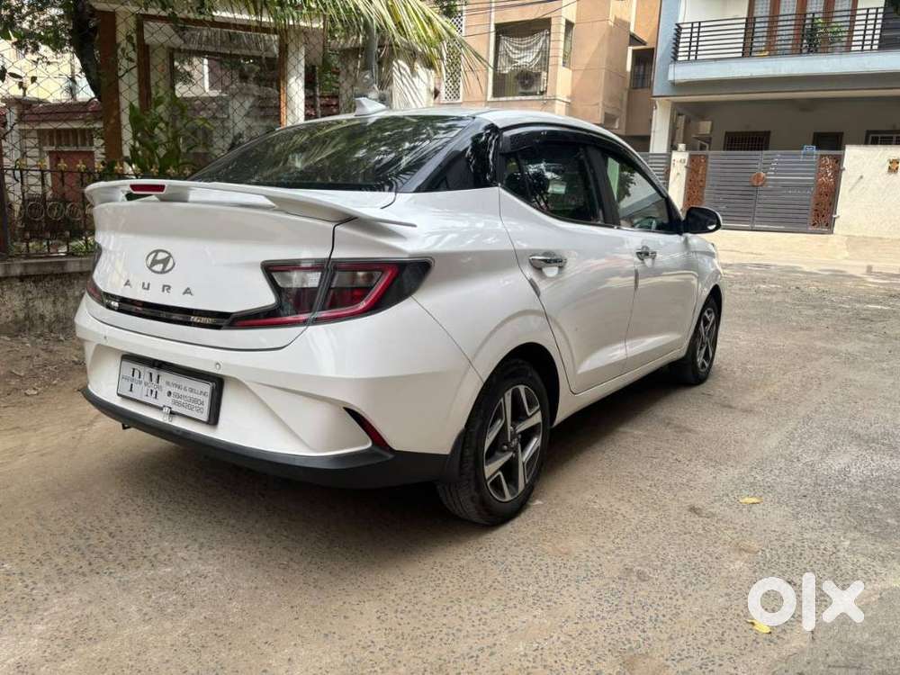 Hyundai Aura 1.2 Sx Cng, 2023, Cng & Hybrids