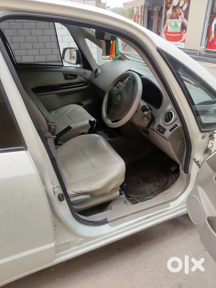 Maruti Suzuki Sx4 2012 Petrol 120100 Km Genuine Driven