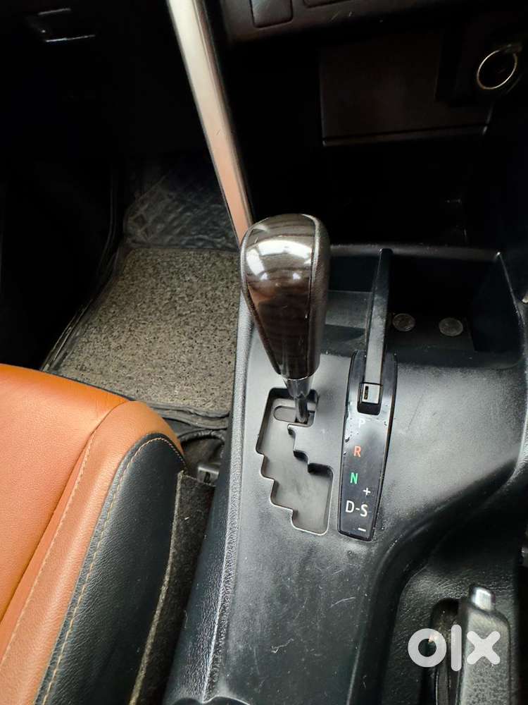 Toyota Innova Crysta 2.8z Automatic, 2019, Diesel