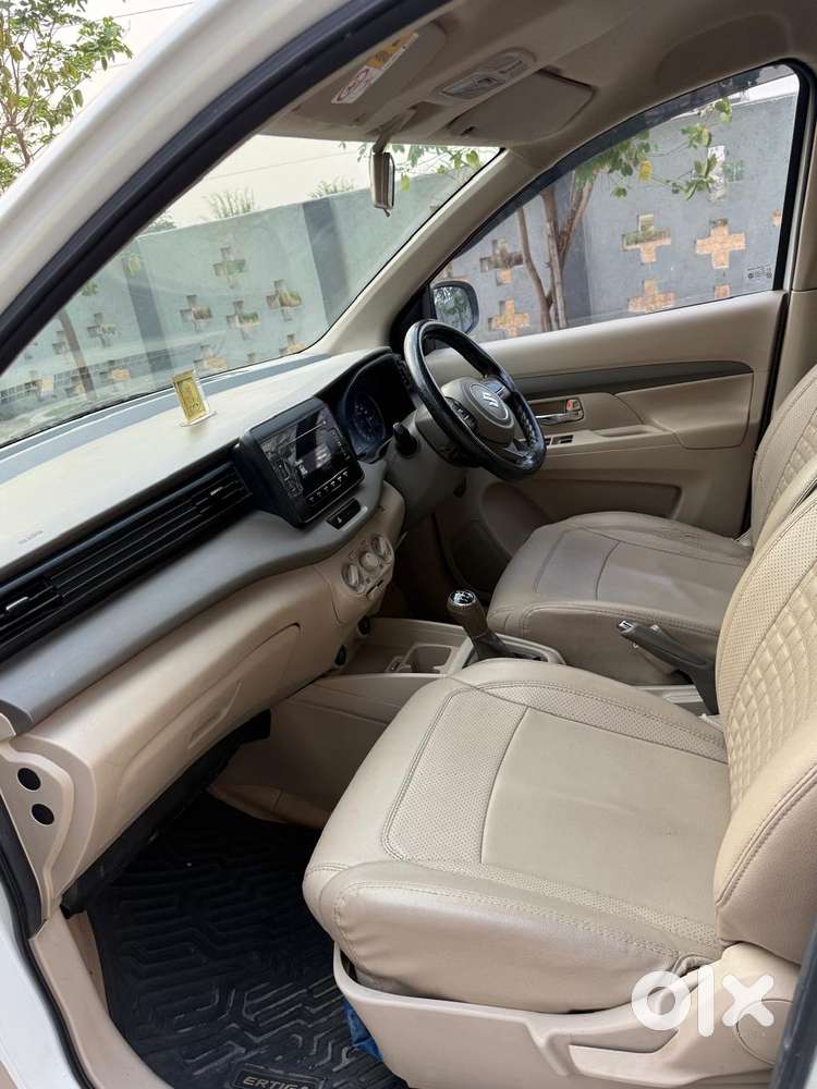 Maruti Suzuki Ertiga 2022-2023  Vxi, 2023, Petrol