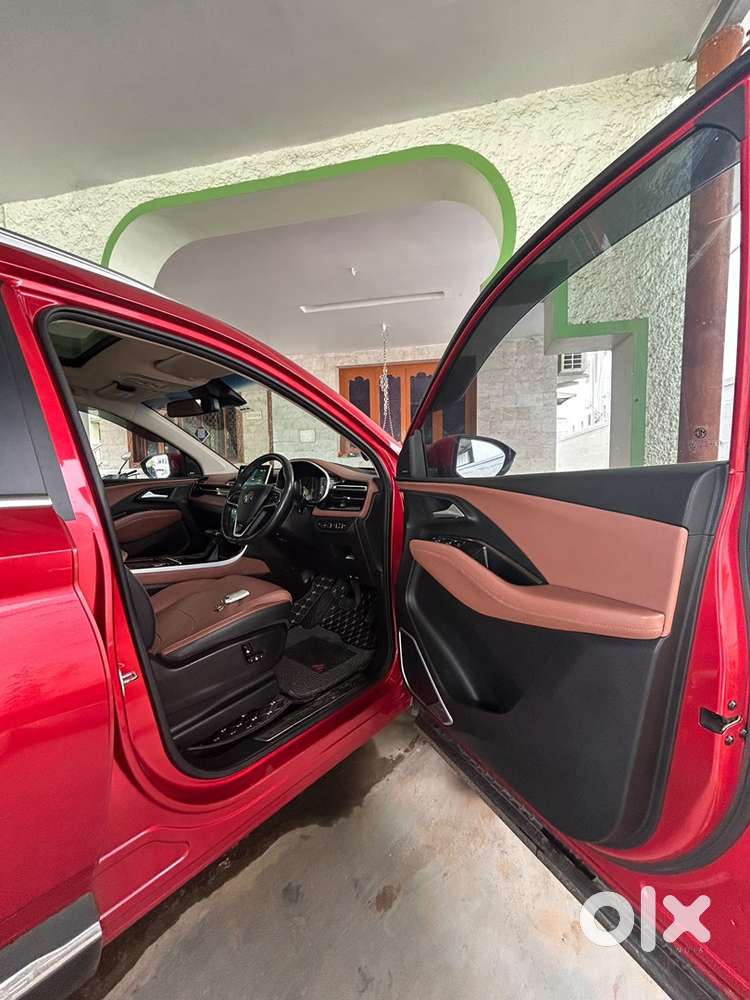 Mg Hector Plus 2023 Petrol