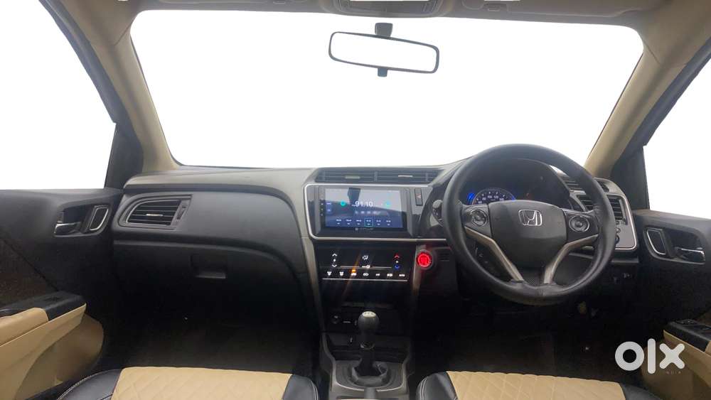 Honda City I-vtec V, 2018, Petrol