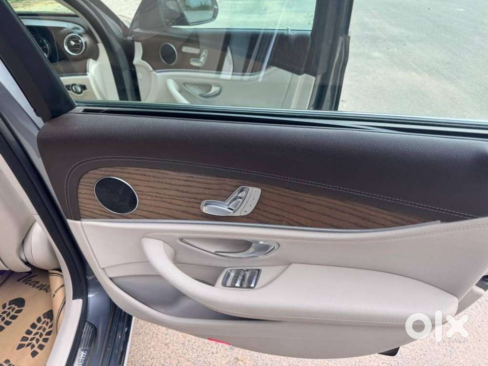 Mercedes-benz E-class E 220 D Expression, 2019, Diesel