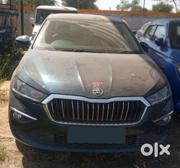 Skoda Slavia 1.5 Tsi Style Dsg, 2024, Petrol