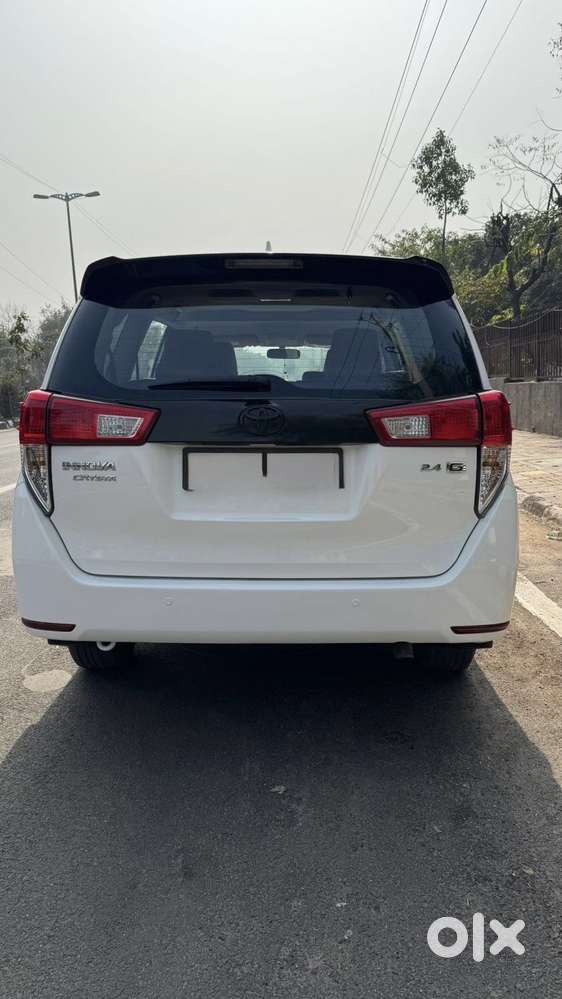 Toyota Innova Crysta 2.4 Gx Mt, 2019, Diesel