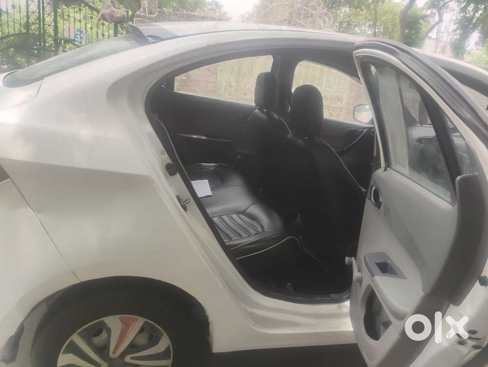 Tata Tigor Xe, 2021, Petrol