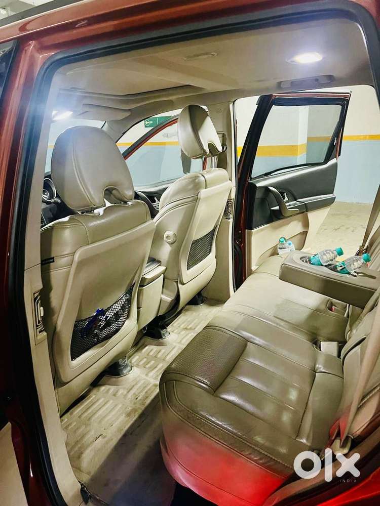 Mahindra Xuv500 At W10 Fwd, 2018, Diesel