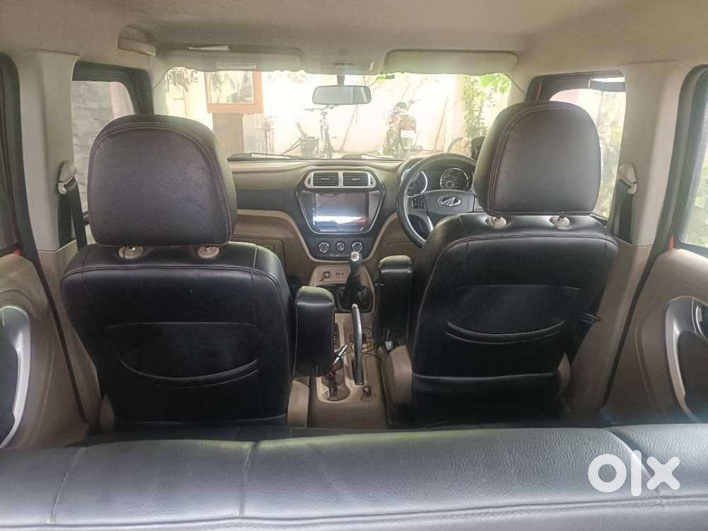 Mahindra Tuv300