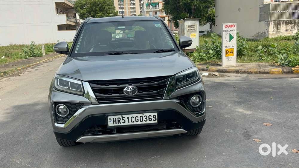Toyota Urban Cruiser 1.5 Premium Grade At, 2022, Petrol