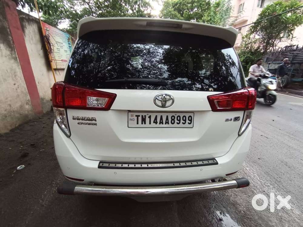 Toyota Innova Crysta 2.4 V 7 Seater 2022 Diesel Manual Single Owner