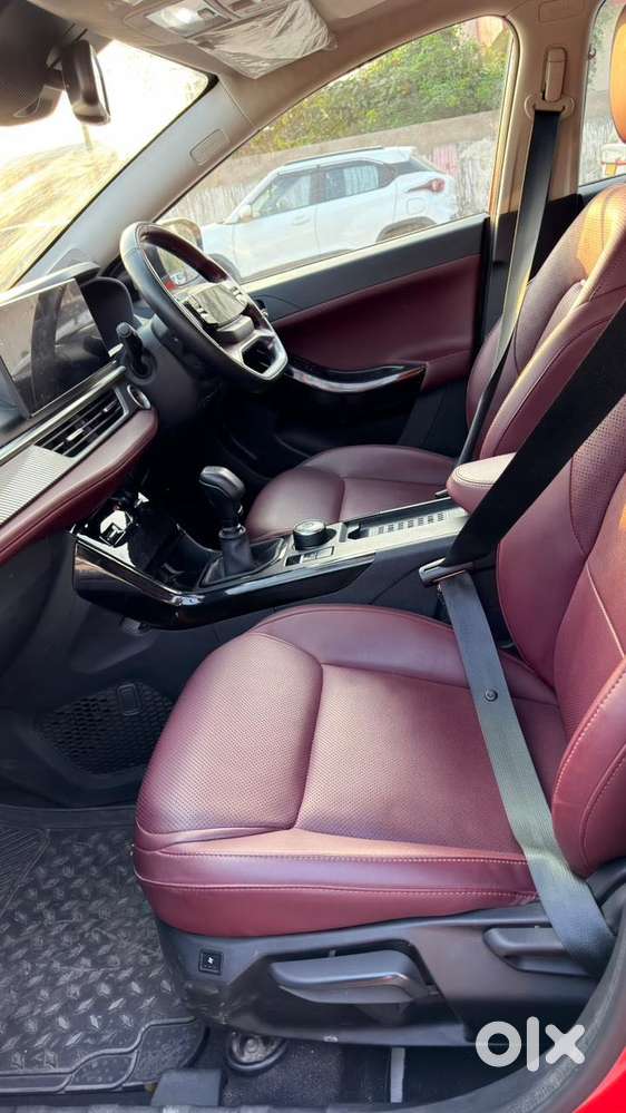 Tata Curvv Accom + A Dmt, 2025, Diesel